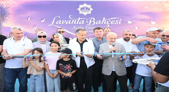 Aksaray'da Mor Mevsim Başladı