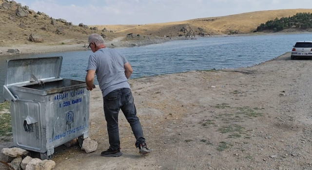Mamasın Barajına Çöp Konteynırlerı İle Temiz Bir Çevre Hedefleniyor