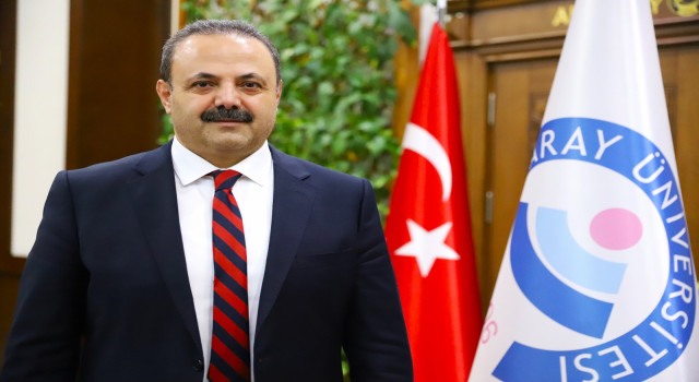 Rektör Arıbaş: Srebrenitsa katliamı yüreğimizde kanayan bir yaradır