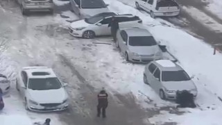 Adliye Otoparkında Kardeşini Öldürdü