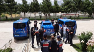 37 Yılla Aranan Şahıs Gardıropta Yakalandı
