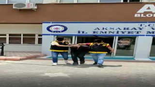 Polis Çaldığı Malzemeler İle Yakaladı