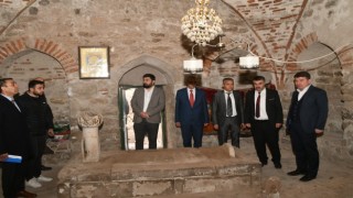 Pîr Ali Sultan Türbesi Restore Ediliyor