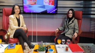 Sümeyye Özyön Canlı Yayına Çıktı