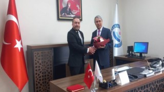 FEF Dekanlığına Çakmak Atandı