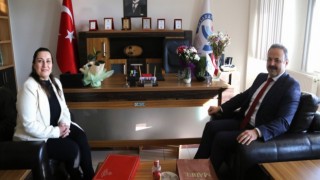 Dekan Aysu Altaş’a Tebrik Ziyareti
