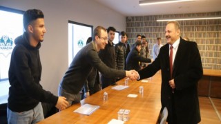 ASÜ’de Hedef Elektrikli Otomobil