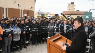 Başkan Dinçer’den Belediye Personellerine Müjde