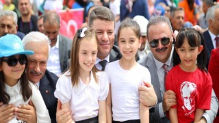 Başkan Dinçer “Çocuklar Ülkemizin Geleceğidir”