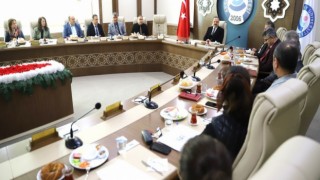 ASÜ İçin Aralıksız Çalışılıyor