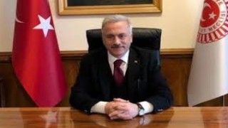 “İşçi Kardeşlerimizin 1 Mayıs Emek ve Dayanışma Gününü Tebrik Ediyorum”