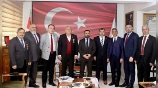Şehit Aileleri Derneği Başkanı Koçak ve arkadaşlarından açılıma sert tavır