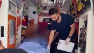 15 Yaşındaki Çocuk Arkadaşını Bıçakladı