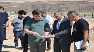 Başkan Dinçer Yeni mezarlıktaki Çalışmaları Yerinde İnceledi