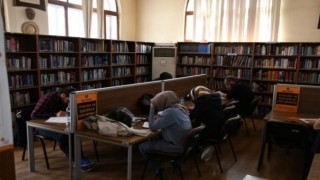 Kütüphane Listesi Utandırdı