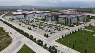 “ASÜ Öğrencilerini Geleceğe Hazırlıyor”