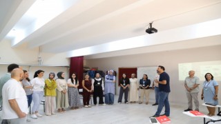 Matematik öğretmenlerine yönelik yaratıcı drama eğitimi başladı